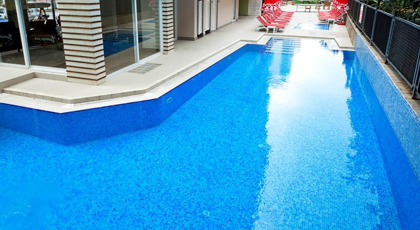Royalisa City Apart Hotel Alanya Exterior photo
